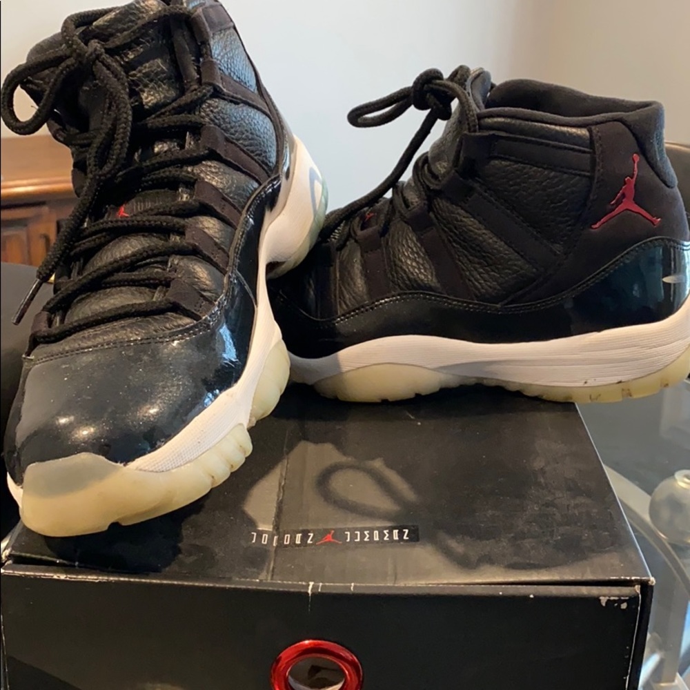 72-10 Retro 11s
